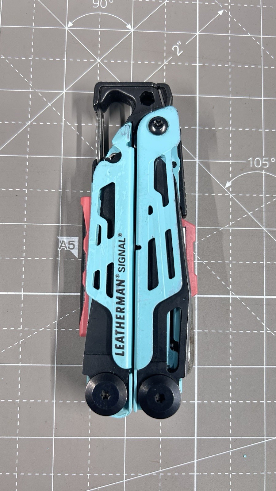 Leatherman Signal Multi-Tool Aqua 19 In 1 - Excellent