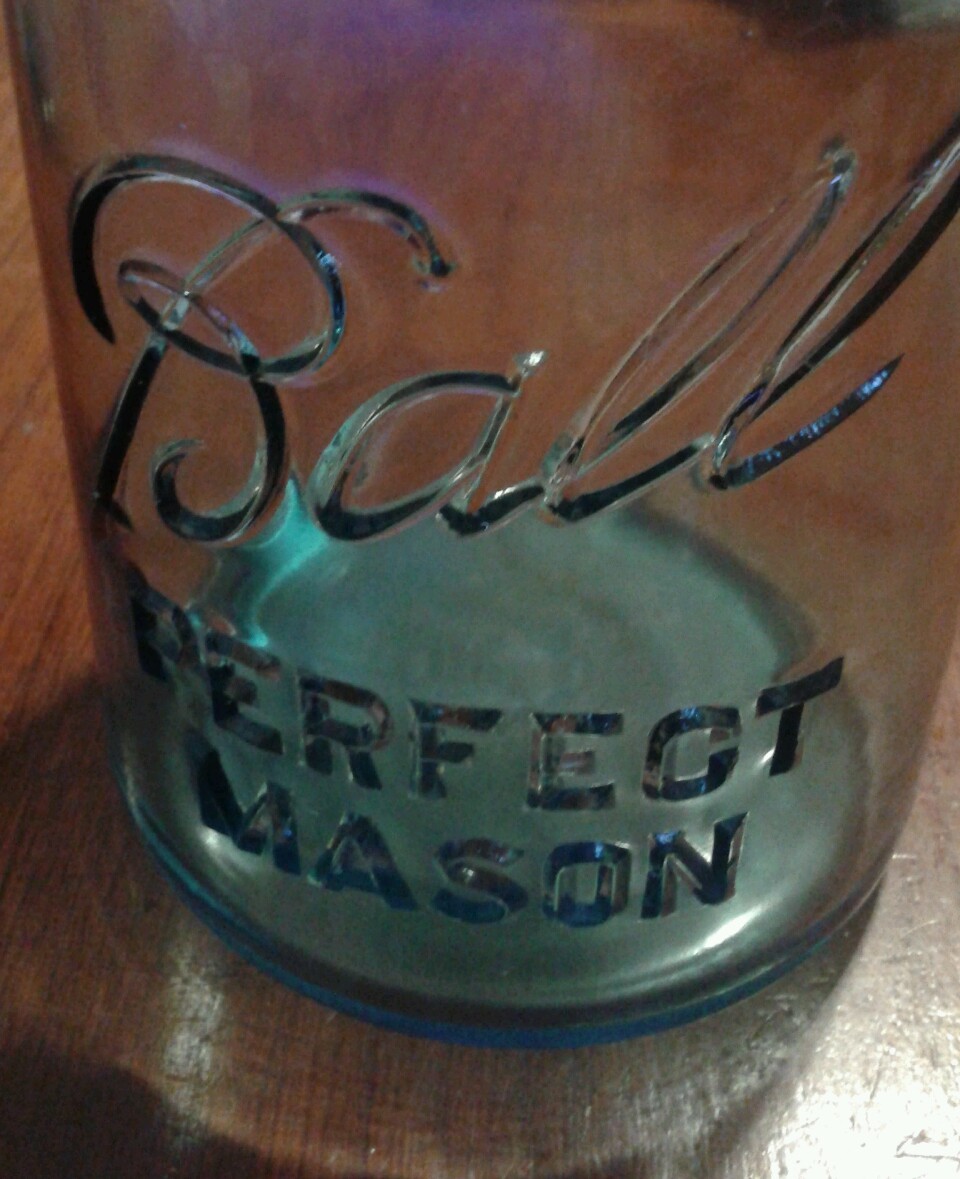 Vintage 1 Quart Ball Perfect Mason Aqua Glass Jar #9 with zinc