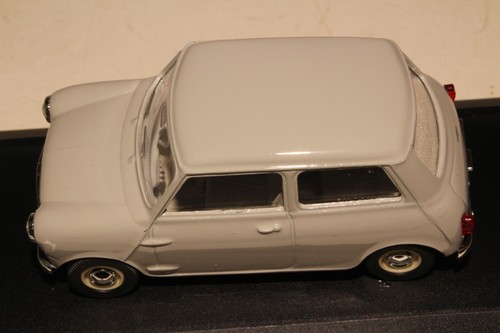 Vitesse 1:43 Scale 1959 Austin 7 - Picture 9 of 11