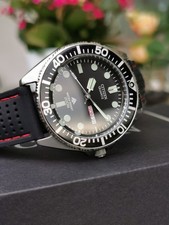 Citizen 2502-H23265 Vintage Diver 200M