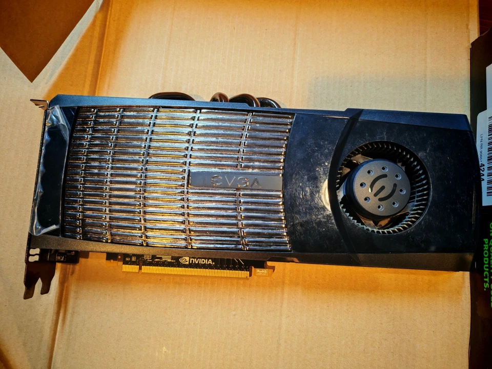 EVGA NVIDIA GeForce GTX 480 1.5GB GDDR5 PCIe 2.0 Graphics Card - Image 2 of 4