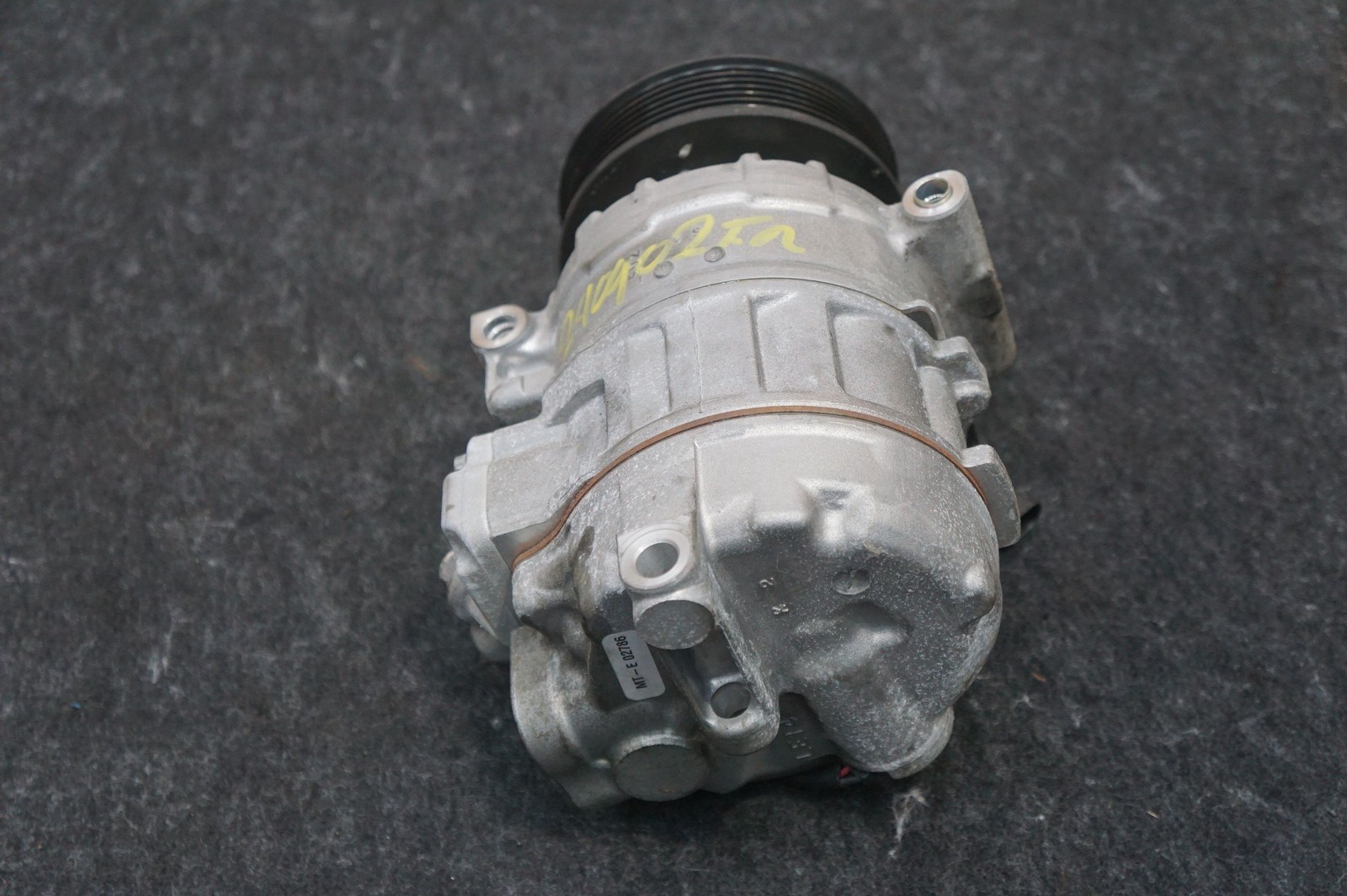 AC Air Compressor OEM 3B0820803C Bentley Continental Gt Flying Spur 2003-2012