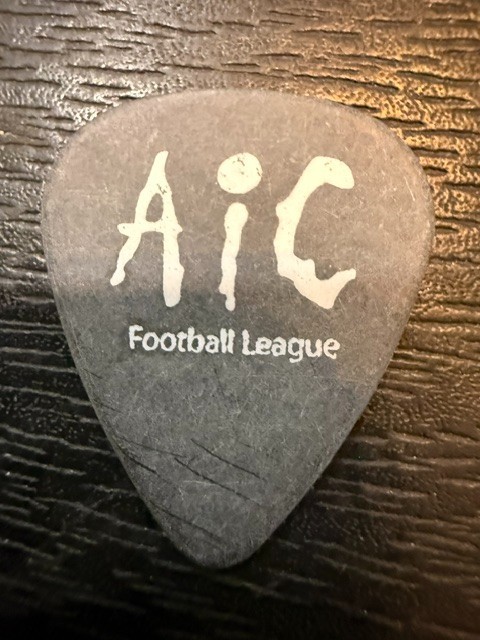 ALICE IN CHAINS   /  TOUR  GUITAR PICK