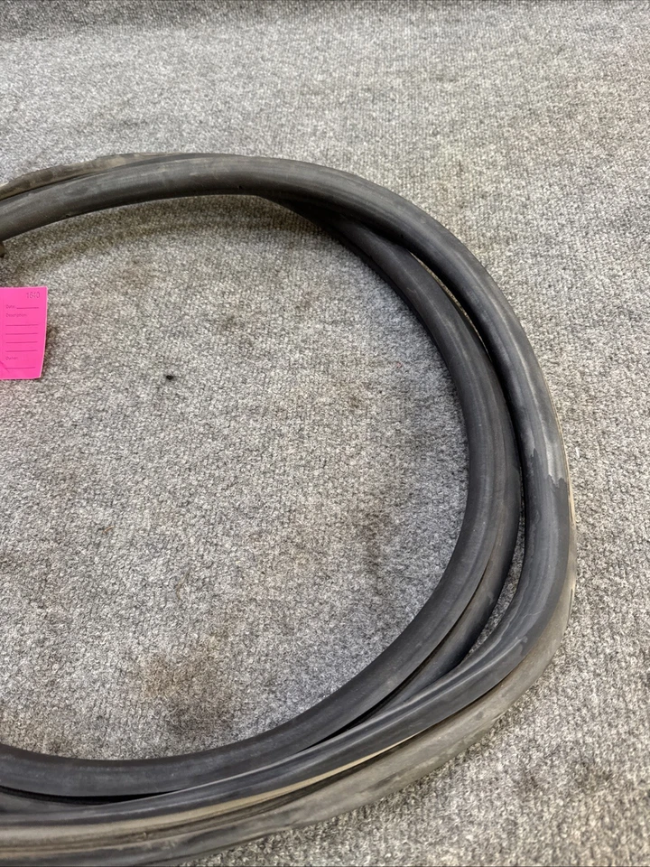 20-24 CHEVROLET EXPRESS 3500 2500 1500 CARROCERÍA PUERTA TRASERA SELLO RESISTENTE AL CLIMA OEM Foto 4 de 4