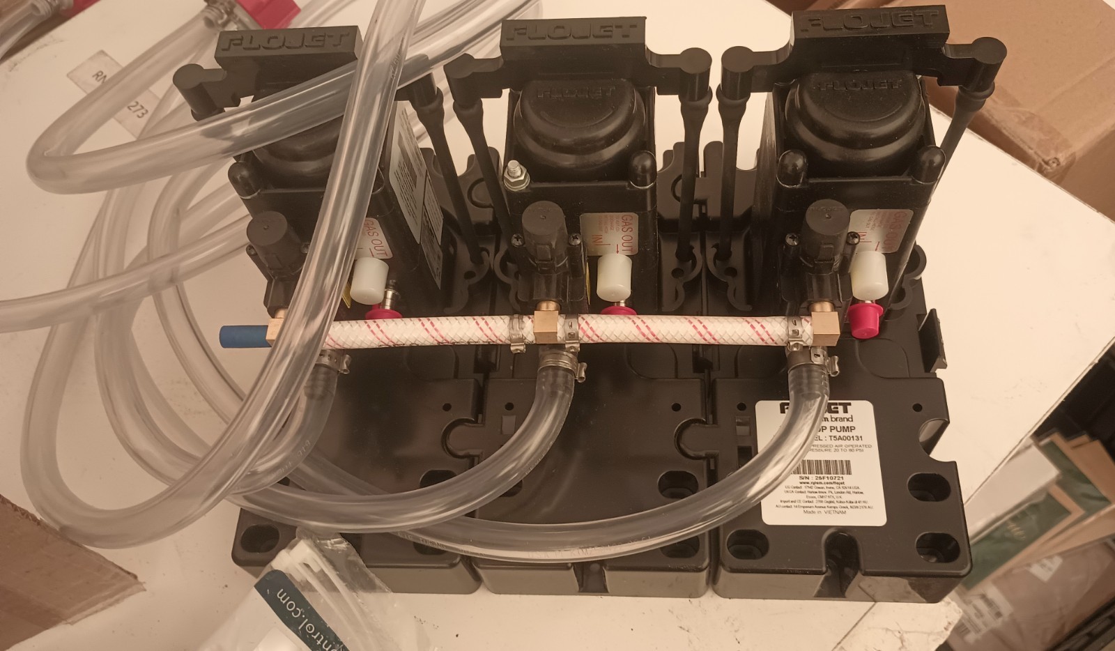 FLOJET 5000-230B 3 PUMP KIT w/ Coke Connection BIB SYRUP PUMP T5A00131