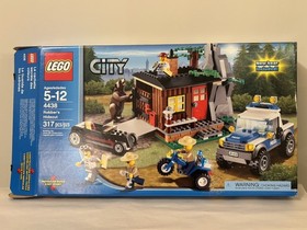 RETIRED LEGO City Robber's Hideout 4438 100% Complete w/ Instructions & Box VGUC