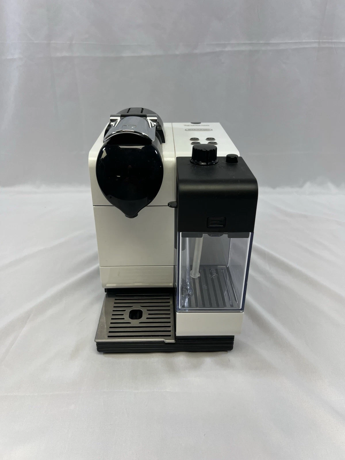 Delonghi Nespresso EN.520W Espresso Machine w/ Milk Frother