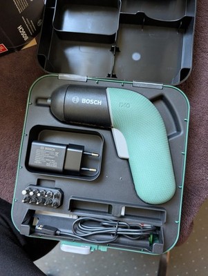 Bosch IXO 7 Basic 3.6V Akkuschrauber - Grün (06039C7000)