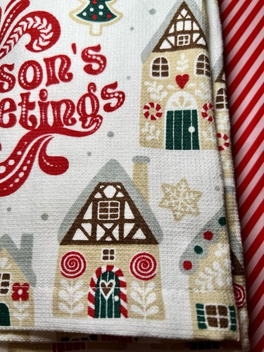 2 CHRISTMAS GINGERBREAD VILLAGE HOUSES KITCHEN TOWELS SEASON’S GREETINGS - Picture 8 of 10