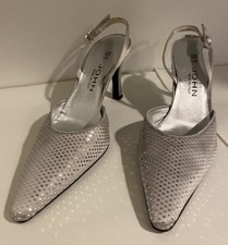 St. John Couture Ladies Woman s Silver Metallic Pumps Black Tie Size 6 FABULOUS
