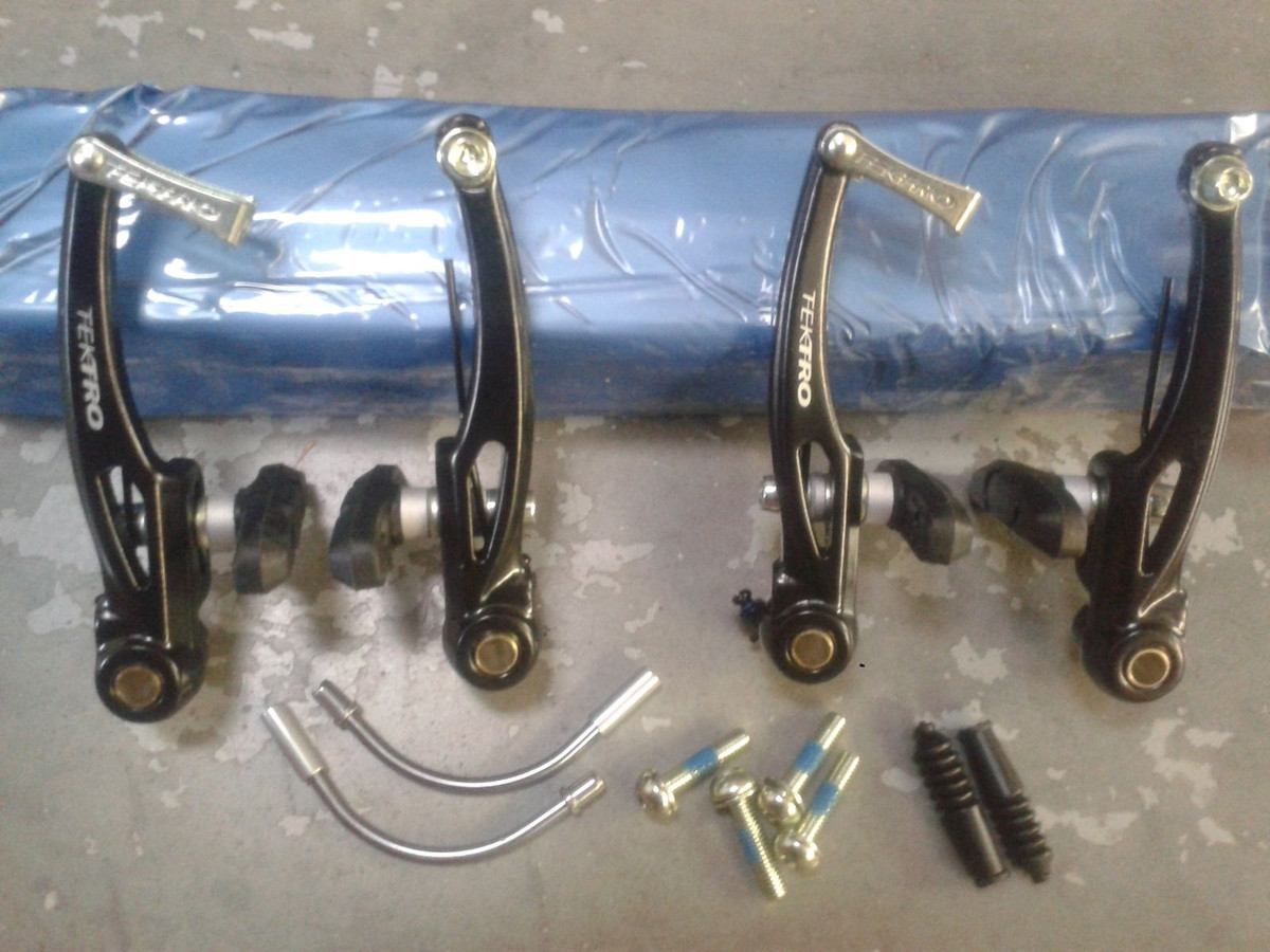 Freni Anteriori E Posteriori Bici Freni A V HOUSON Per Bicicletta - In Alluminio Per City Bike E Mountain Bike Kit Freni Anteriore E Posteriore Freni Anteriori E Posteriori Bici Freni A V HOUSON Per Bicicletta - In Alluminio Per City Bike E Mountain Bike Kit Freni Anteriore E Posteriore