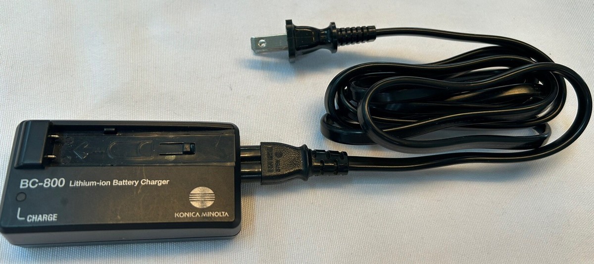 Genuine OEM Konica Minolta BC-800 Li-ion Battery Charger for