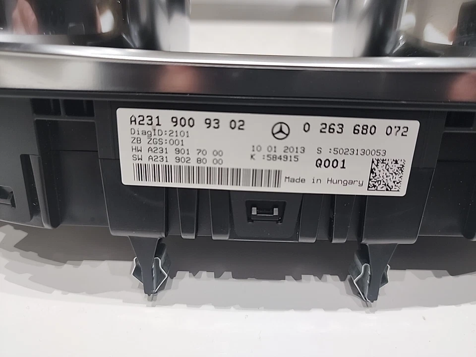 Velocímetro Mercedes Benz SL550 2013..2016 Foto 3 de 4