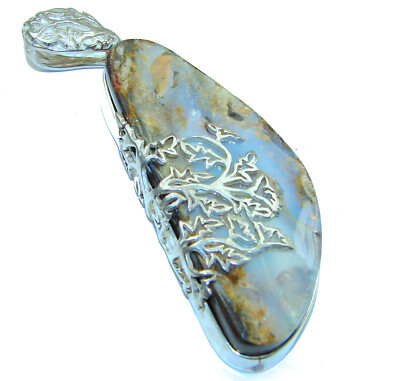 Authentischer 42,2 Karat Australischer Boulder Opal 0,925 Sterlingsilber Handarbeit Penda