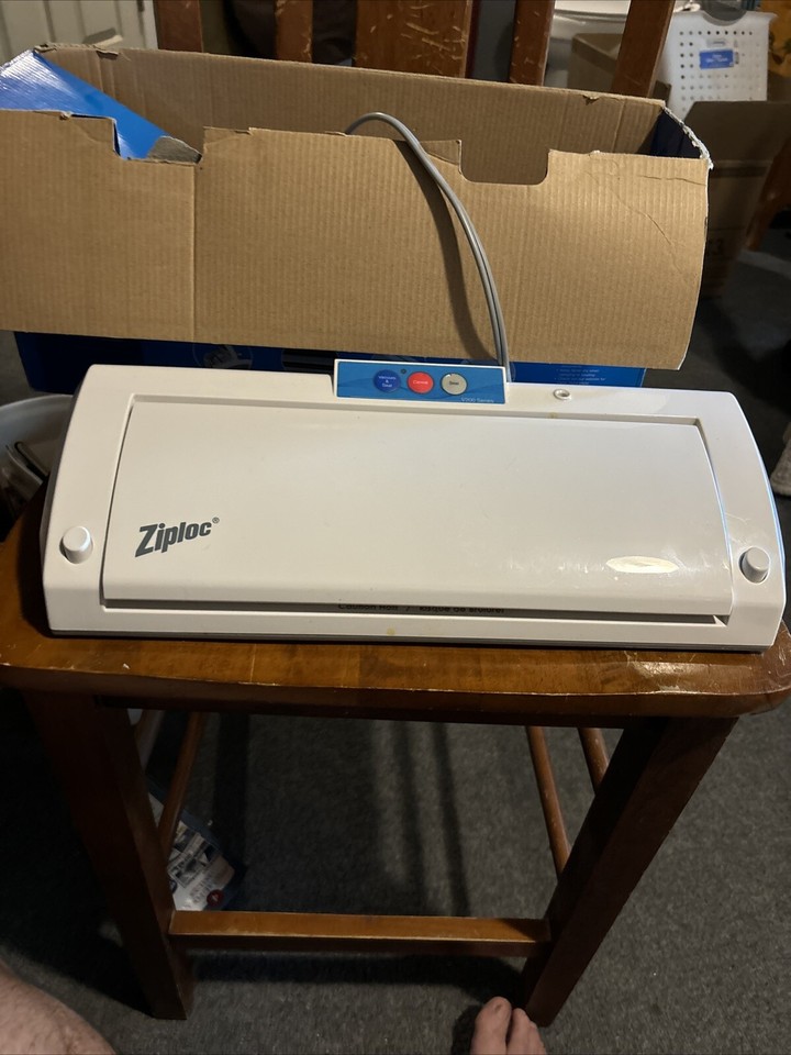 Ziploc V203 Vacuum Sealer System Food Freezer Storage eBay