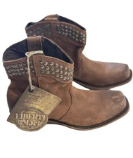 Liberty Black Sundance Brown Studs Ankle Boots 8 Tan Distressed LB 71257 Pull on