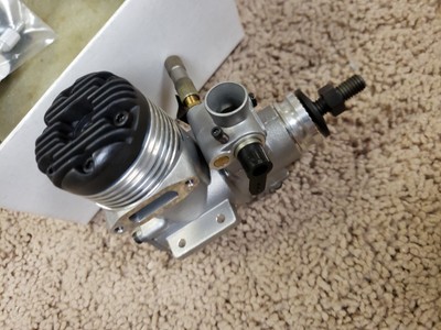 YS 45-F.R 後方排気エンジン YS 45FR エンジン・チェーンマフラー付き