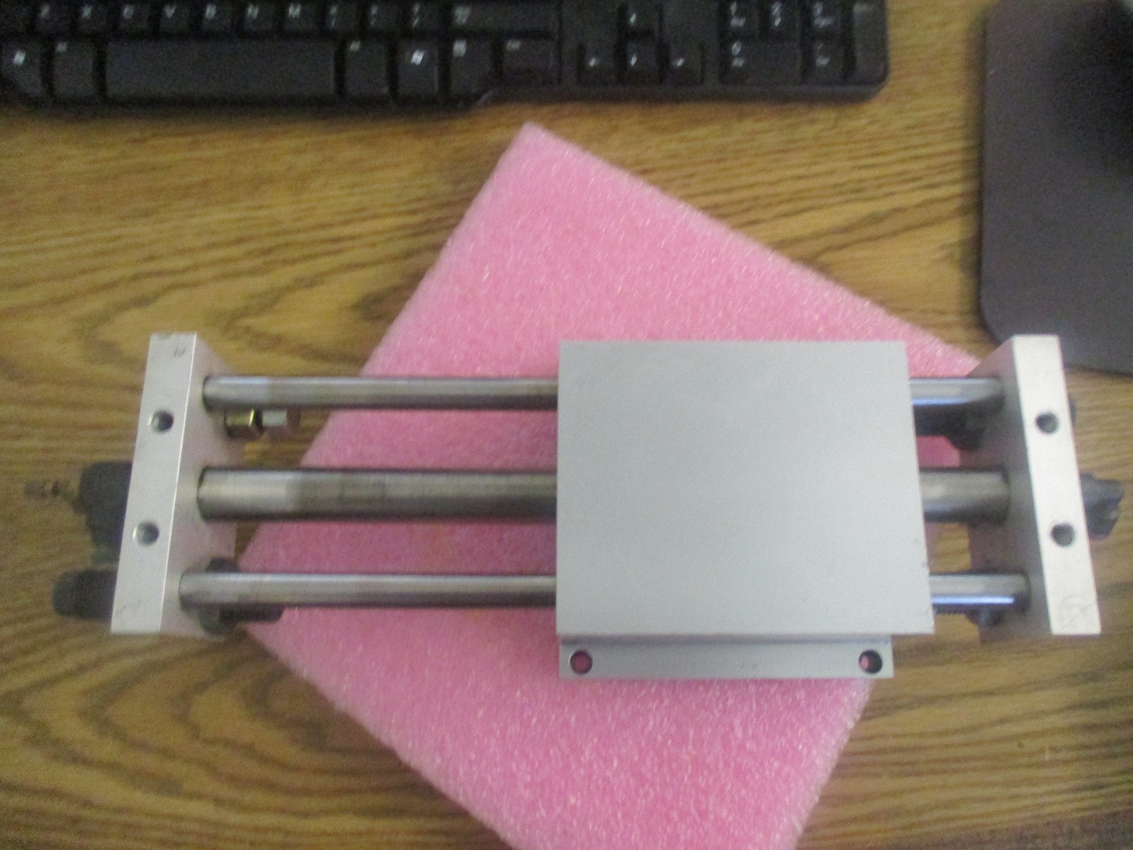 PHD Inc. CAU04 1 X 6 Pneumatic Slide. PN: 03648419-02, with Turck Ni2-G08-