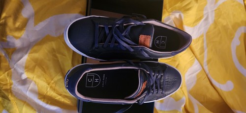 COLE HAAN SNEAKER