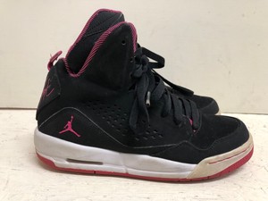 pink flight jordans