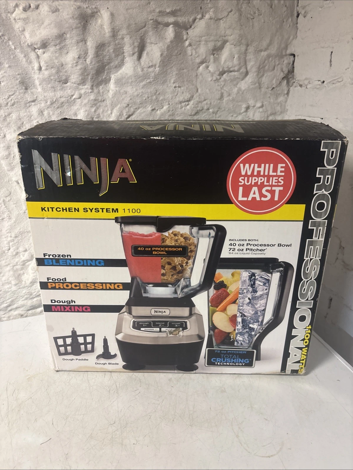 Ninja Pro System 1100 Blender w Lg & Sm Pitchers & Blades & Dough Station New