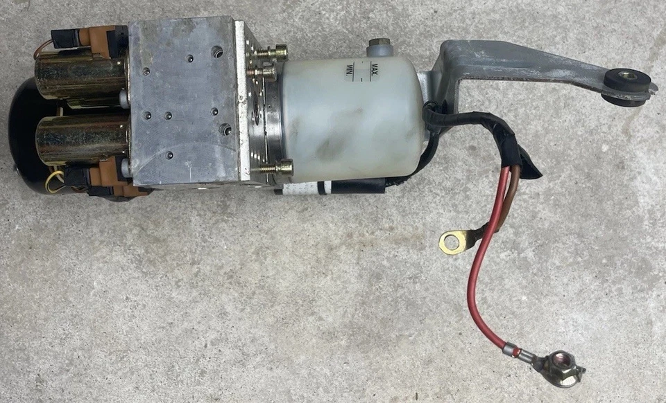 03-09 Mercedes W209 CLK500 CLK350 CLK63 AMG Convertible Roof Top Pump Motor OEM - Image 3 of 4
