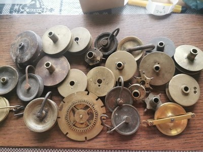 Fusee Uhrenriemenscheiben, Messing, verschiedene Größen, antike Uhrenteile #R742
