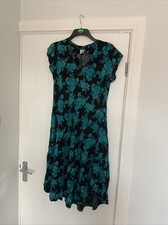 Turkis Otantik Dress Size Medium