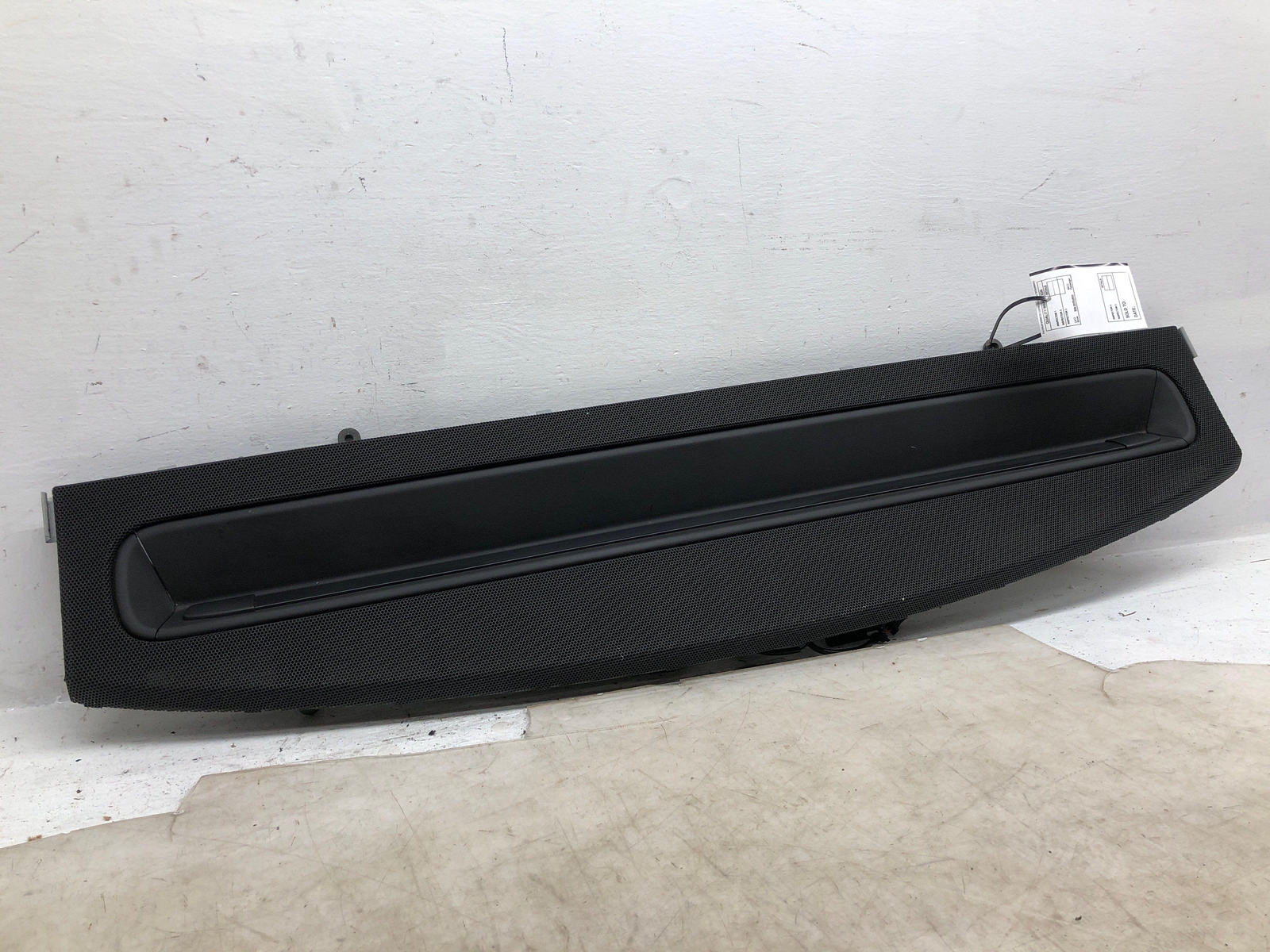 2006-2012 BENTLEY CONTINENTAL REAR BACK WINDOW SUNSHADE BLIND 3W5861325
