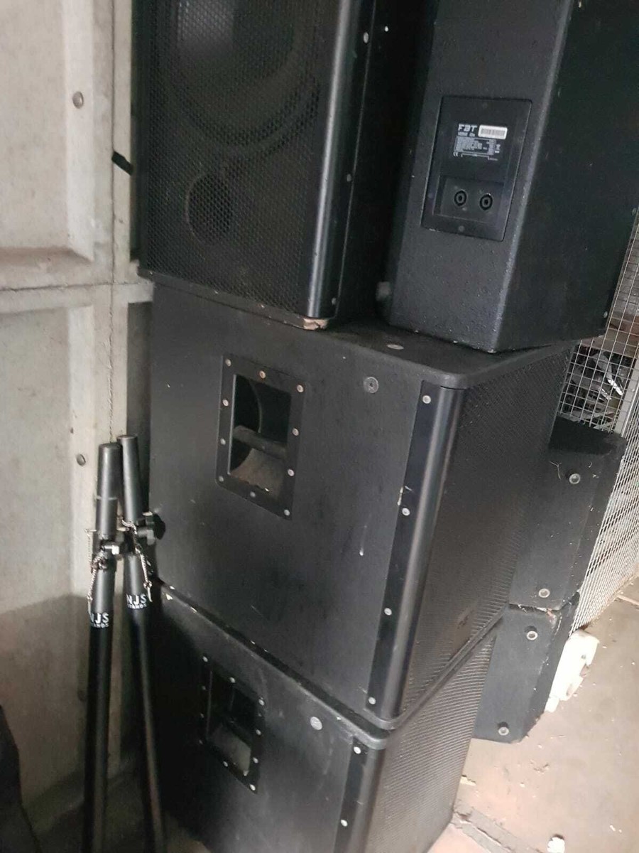 FBT Verve passive PA Speaker Set up