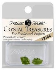 Mill Hill Glass Treasures 12144 Set of 2 Medium Green Leaves