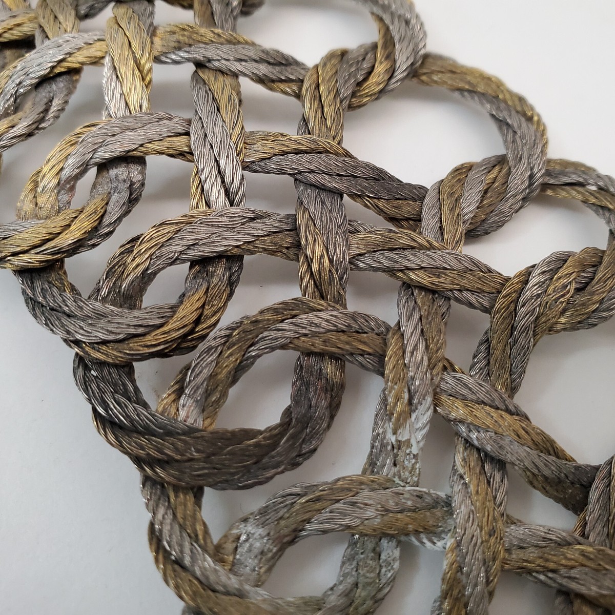 Vintage Womens Gold Silver Infinity Chain Loop Metal Woven 