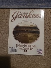 Official 1998 New York Yankees Baseball Yearbook  Derek Jeter World Series Champ