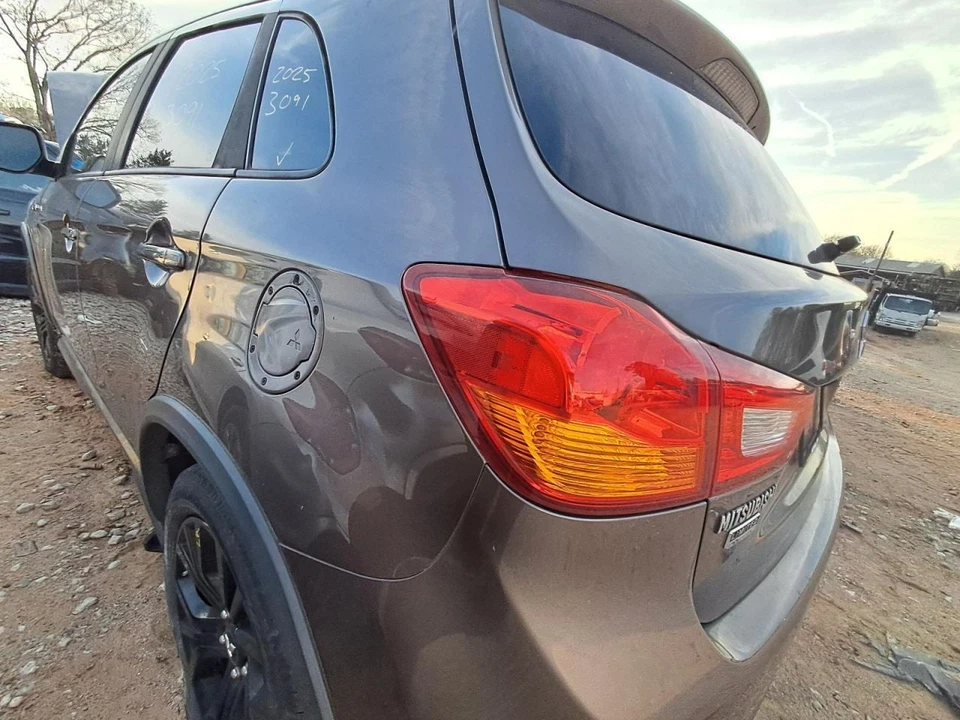 Alternator Fits 11-23 OUTLANDER SPORT 2667774 - Image 3 of 4