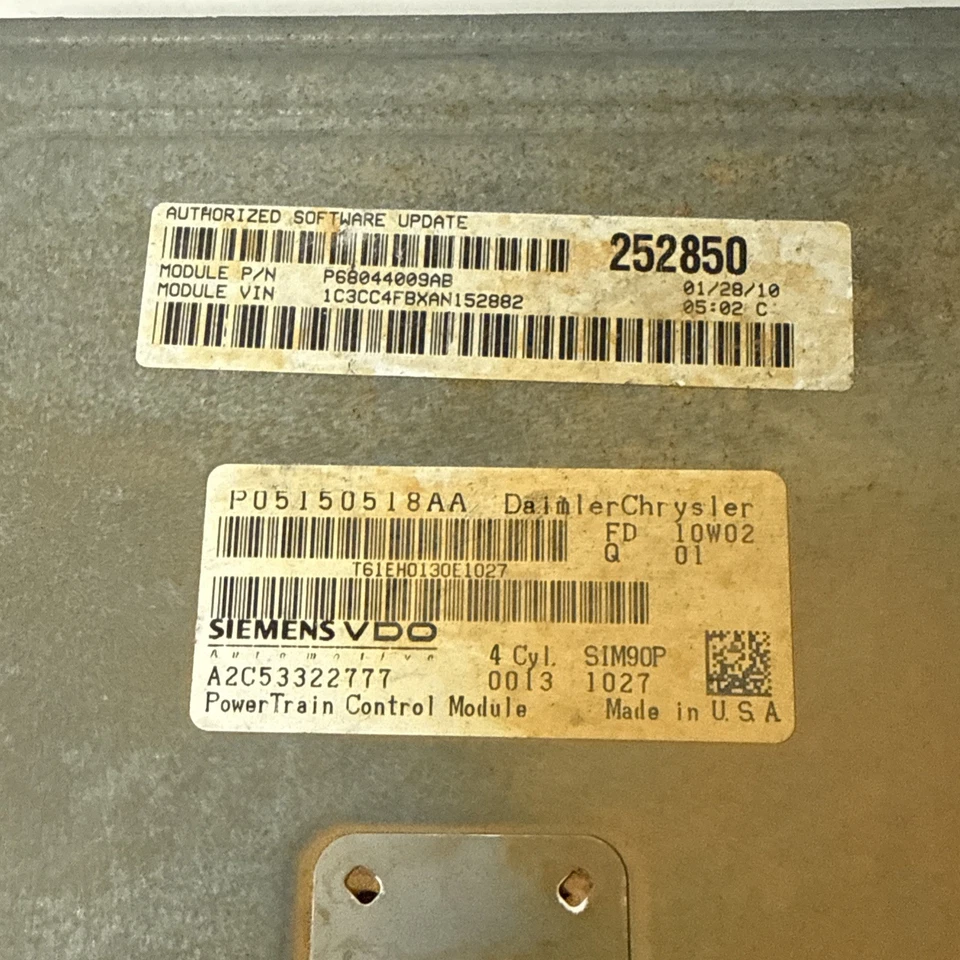 Módulo de control del motor Dodge Avenger Chrysler Sebring 2.4 ECU P05150518AA Foto 2 de 2