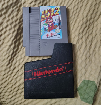 Nintendo Super Mario Bros. 2 NES Game Cartridge Manual Included