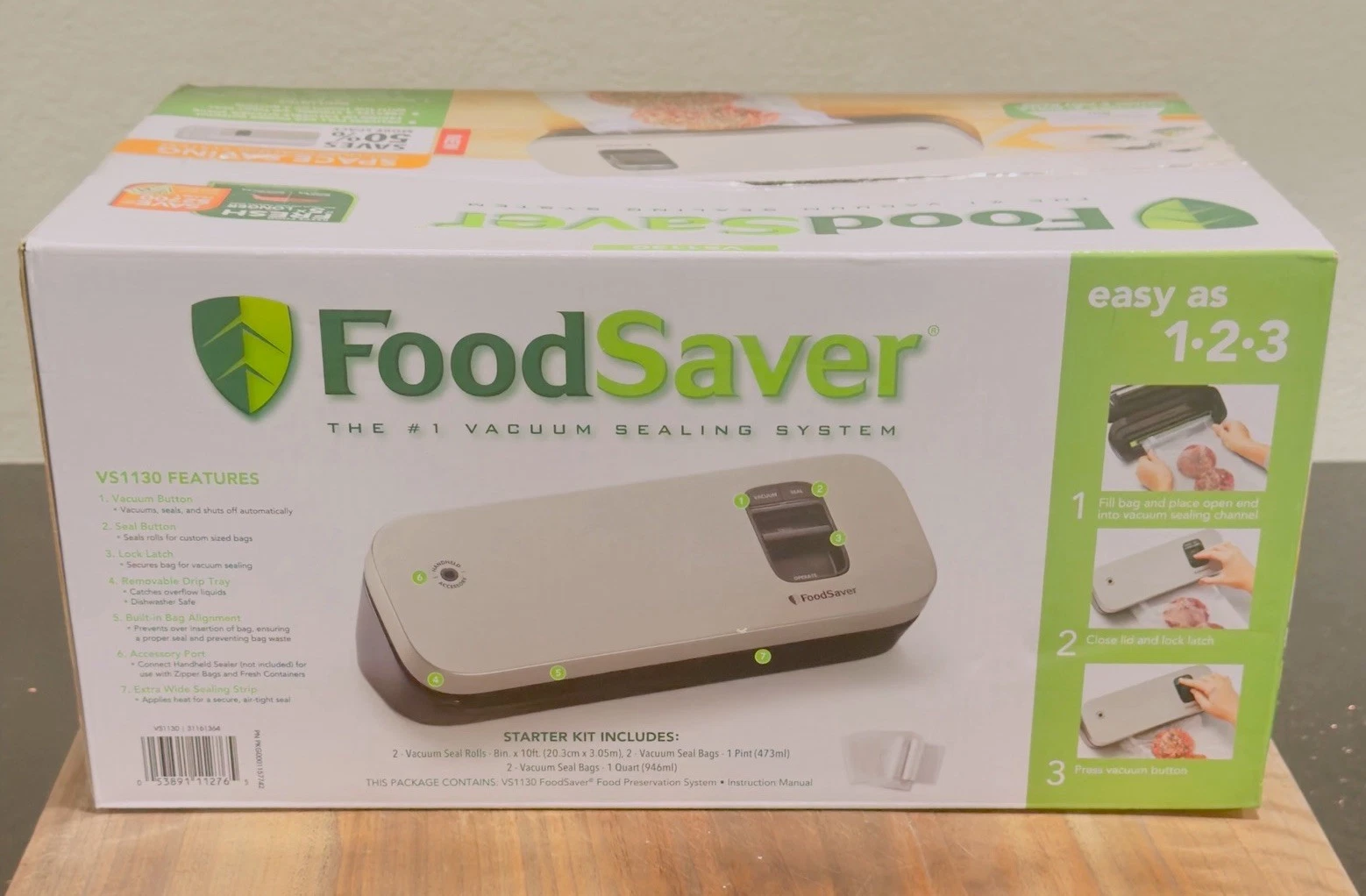 Food Saver VS1130 Vacuum Sealing System With 3x) 8”x20’ Rolls Quart & Gal Bags