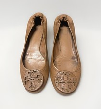 Tory Burch Reva Ballet Flat Shoes Tan Brown Pebbled Leather Medallion Sz 8