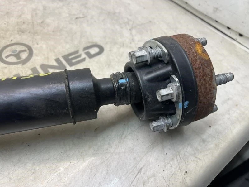 2020-2022 GMC Canyon 3.6L Front Axle Drive Propeller Shaft 84940461 OEM - Image 3 of 4