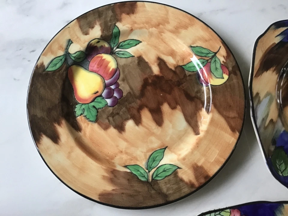 Three Art Deco 1930's H&K TUNSTALL hand painted R Grocott - Large PLATES - Image 2 of 4