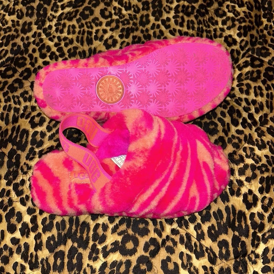 Chinelos Ugg rosa e laranja neon - Imagem 4 de 4