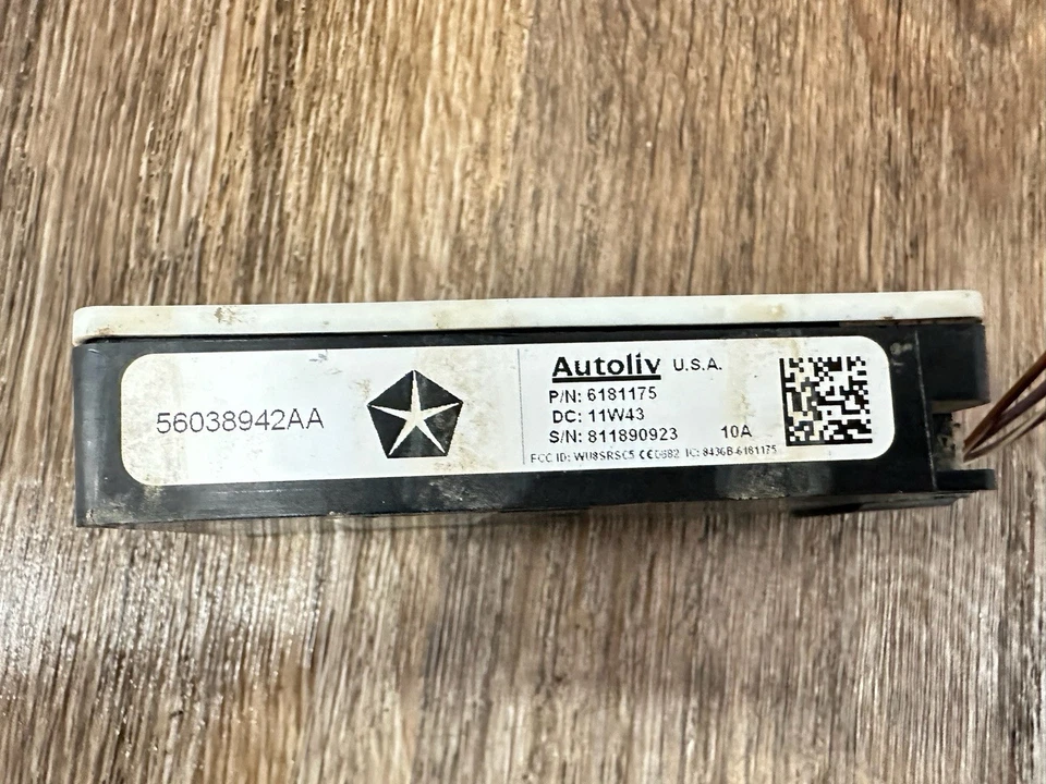 Dodge Jeep Chrysler 2011-2013 sensor de detección de punto ciego 56038942aa fabricante de equipos originales ✅ Foto 3 de 4