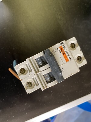 Merlin Gerin multi9 C60N C2 Leitungsschutzschalter 2A 400V gebraucht