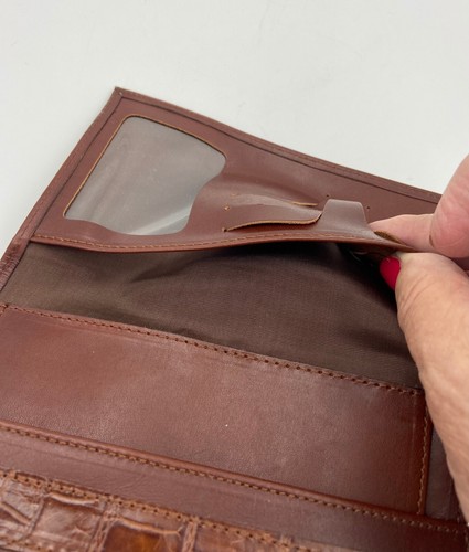 Retro 90's Vintage Croc Embellished Envelope Wallet in Medium Brown - Picture 2 of 11