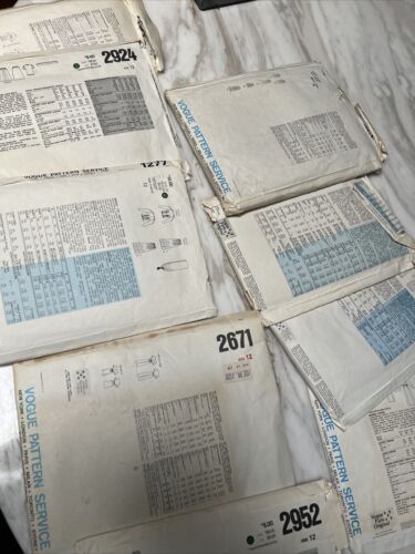 9 x Vintage Vogue Sewing Patterns Lot Cut Very Easy Designs Incl Size 12 - Picture 7 of 14