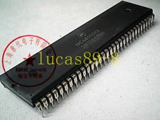 1pcs MC68000P8 CPU Vintage Microprocessor