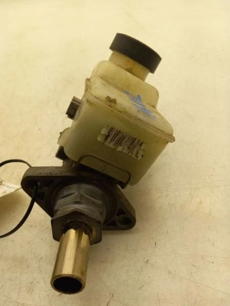 00-04 MONTAJE CILINDRO MAESTRO FRENO TRACCIÓN DELANTERA TOYOTA ECHO 1.5L AT  Foto 4 de 4