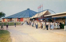 POSTCARD - CLEVELAND, OHIO - MUSICARNIVAL TENT THEATRE, WARRENSVILLE HEIGHTS