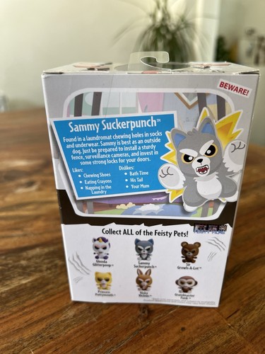 FEISTY PET SAMMY SUCKER PUNCH BOXED 4” FIGURE 2017 BNIB - Picture 4 of 5
