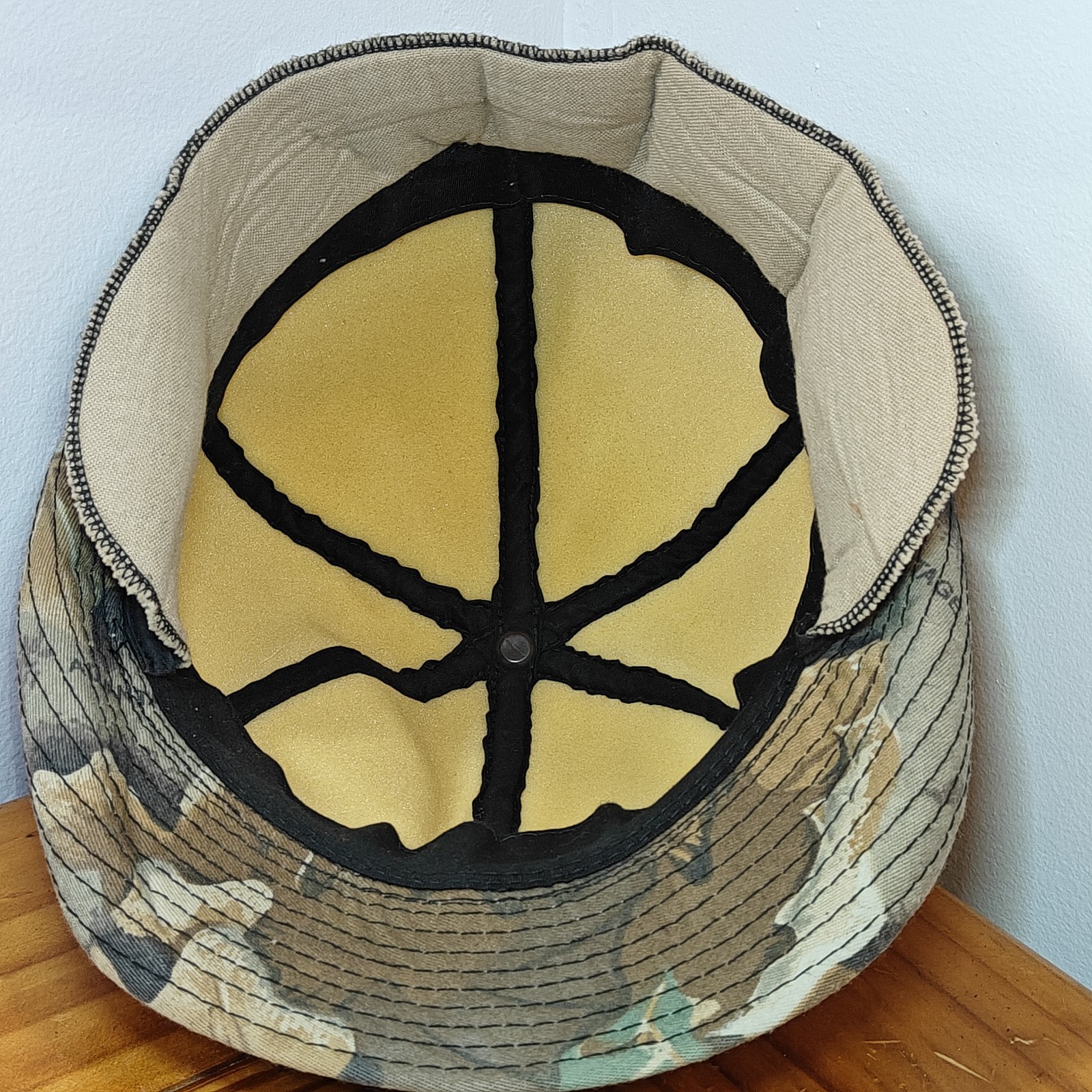 Vintage RealTree YoungAn Camo Hunting Bucket Hat - Size XL